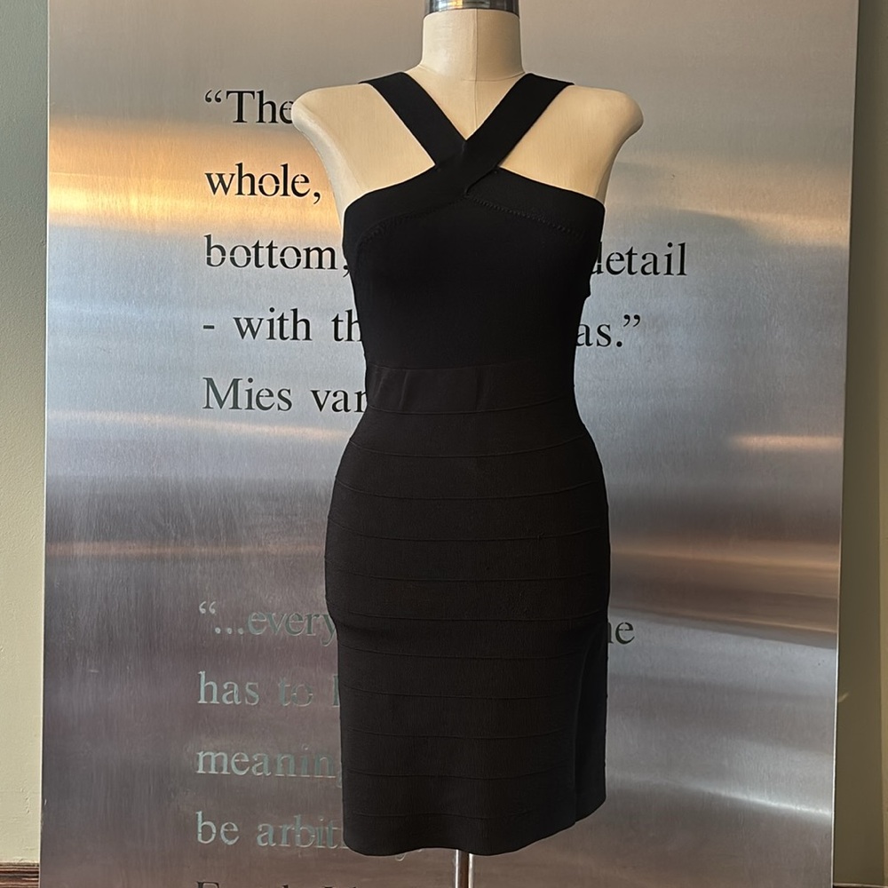 🆕 Banded Cross-Back dress
